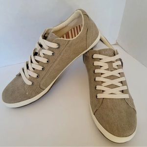 NEW Taos Womens Sz 8 EU 38 Star Khaki/Taupe Washed Canvas Sneakers (6248847)